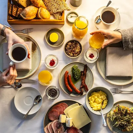 Fakkelgaarden & Restaurant Hotel