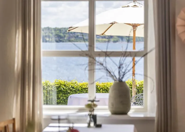 Fakkelgaarden & Restaurant 4* Krusa