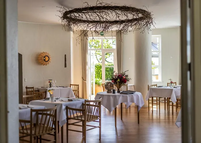 Hotel Fakkelgaarden & Restaurant