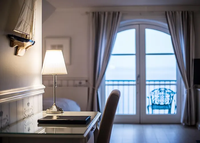 Fakkelgaarden & Restaurant 4* Krusa