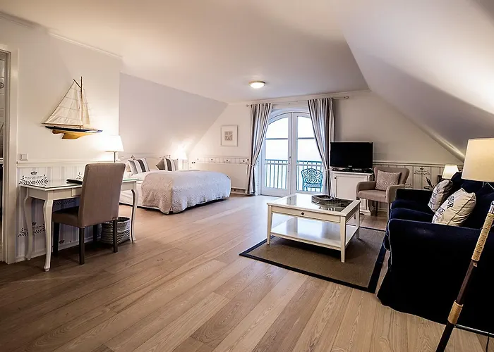 Fakkelgaarden & Restaurant 4* Krusa